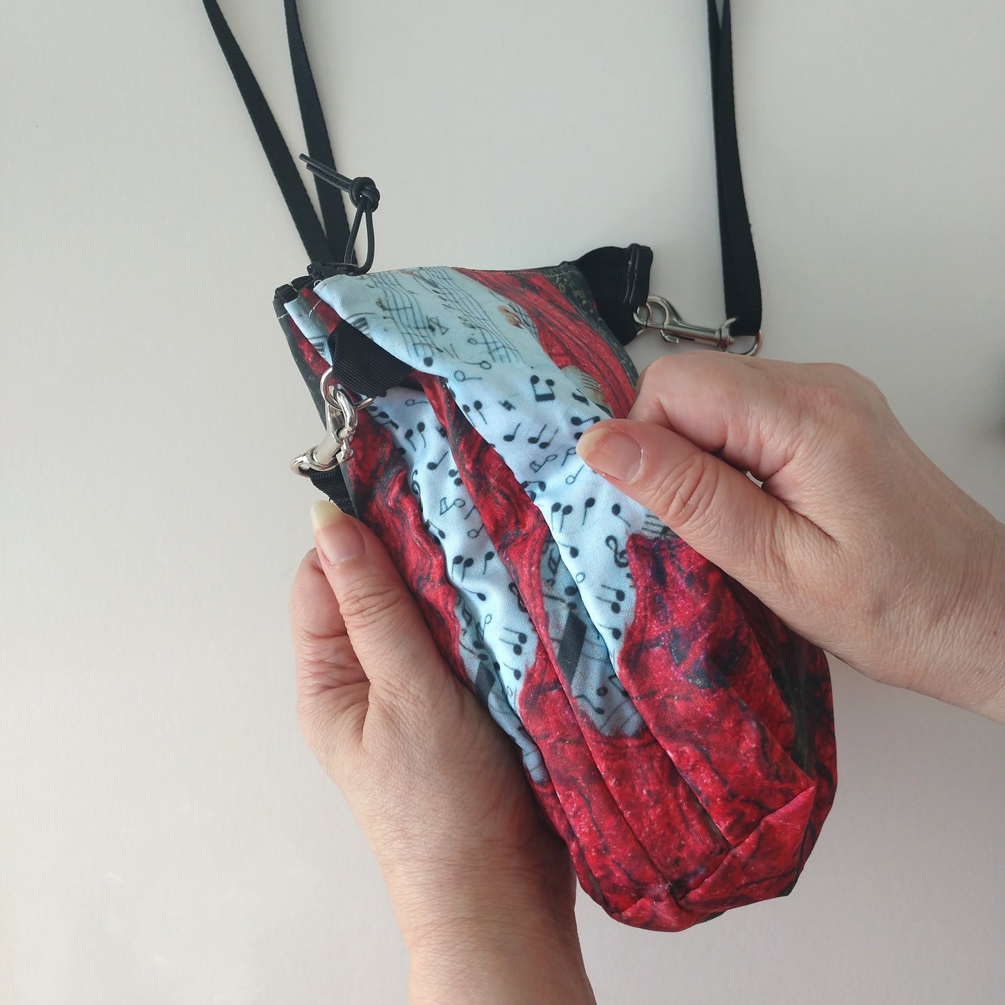 Red Violin Travel-Ready Crossbody Bag
