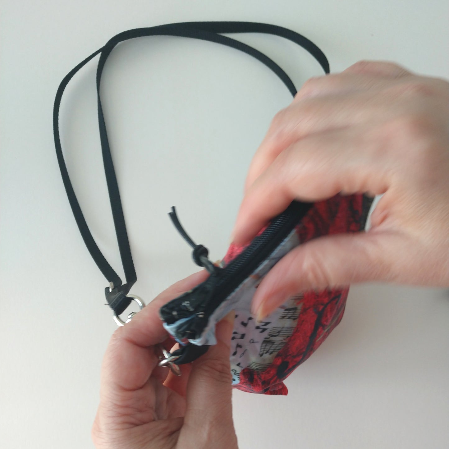 Red Violin Travel-Ready Crossbody Bag