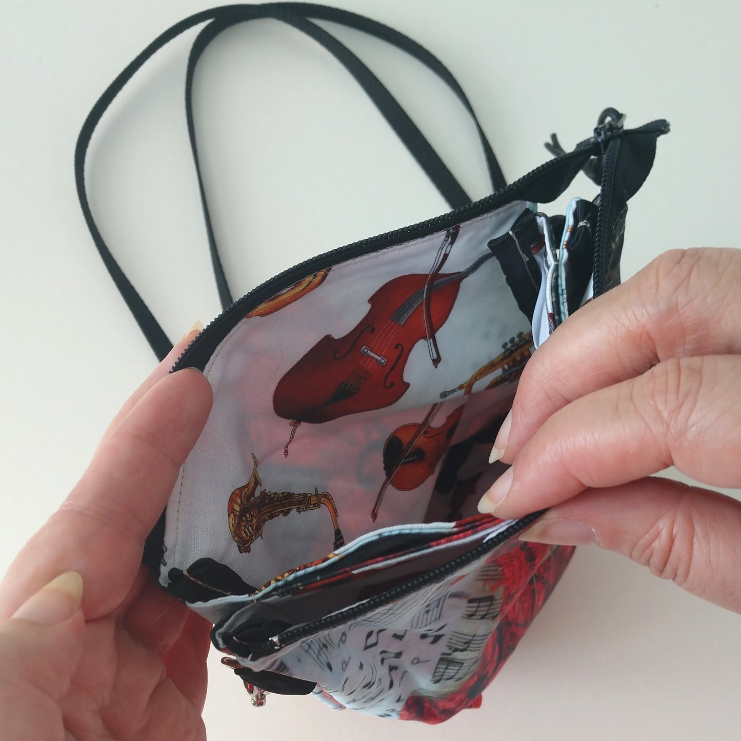 Red Violin Travel-Ready Crossbody Bag
